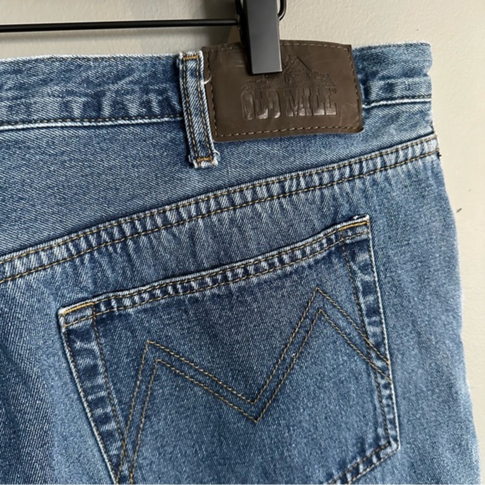 Old Mill Men's Fleece Lined Work Jeans | Medium Wash - Picture 6 of 8